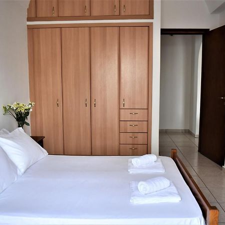 Emorfia Apartment Kamari  Luaran gambar