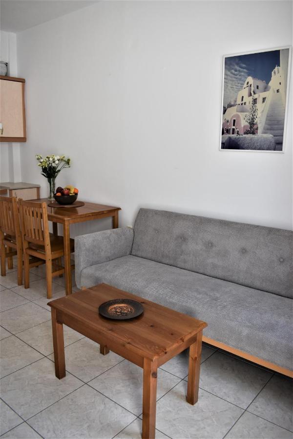 Emorfia Apartment Kamari  Luaran gambar