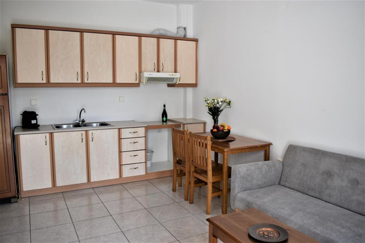 Emorfia Apartment Kamari  Luaran gambar
